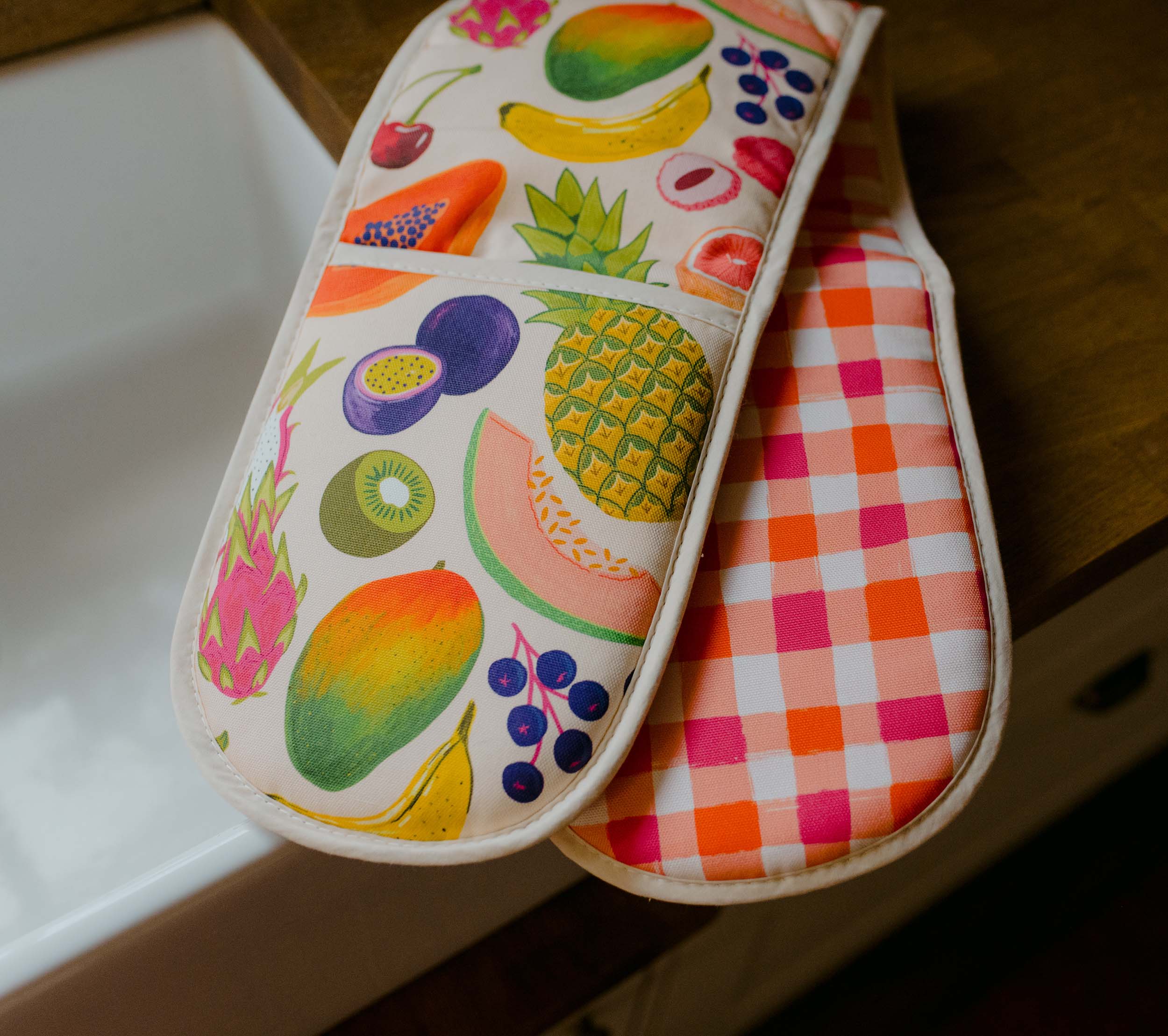 Oven Gloves – Laura Barnes Shop