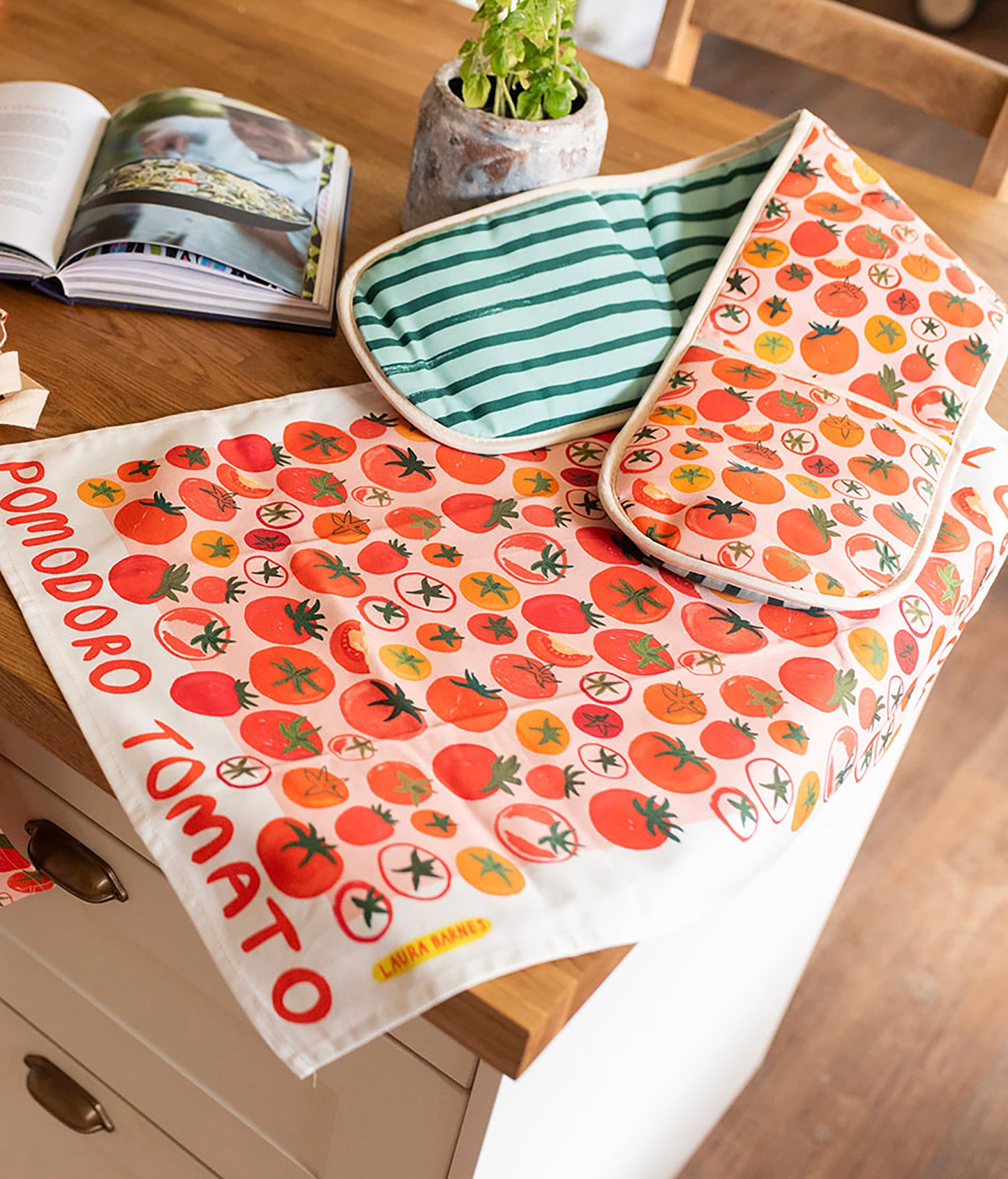 Paño de cocina de algodón orgánico con tomates Pomodoro