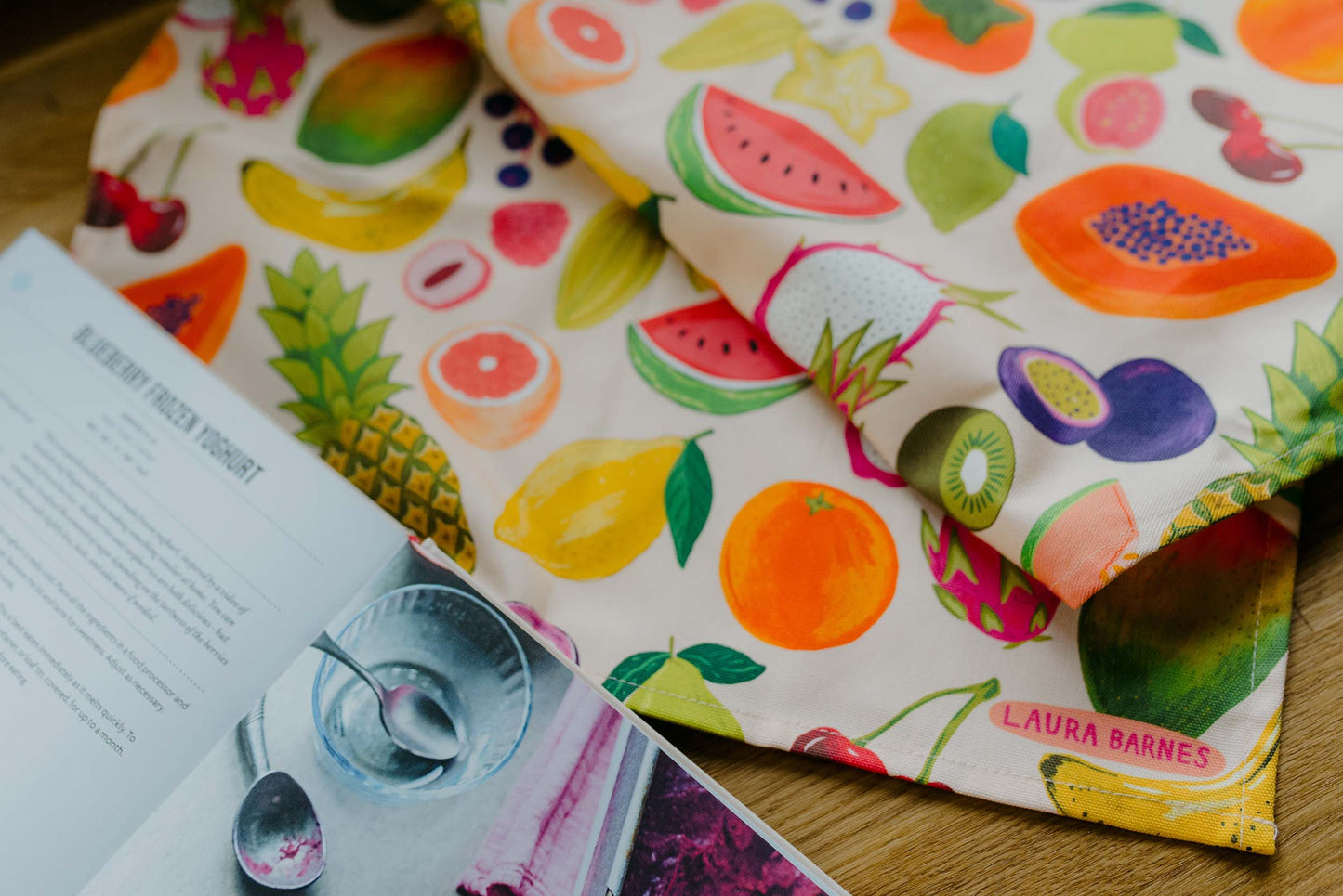 Paño de cocina de algodón orgánico con pegatinas de frutas